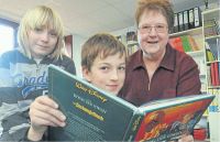 Ehrenamtliche Helfer an der Clarenbach-Schule